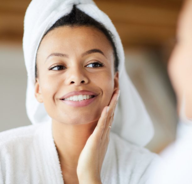 Quelle routine beauté adopter en hiver pour un teint lumineux ?
