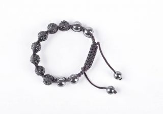 Offrir un bracelet à son homme : quelle pierre choisir ?